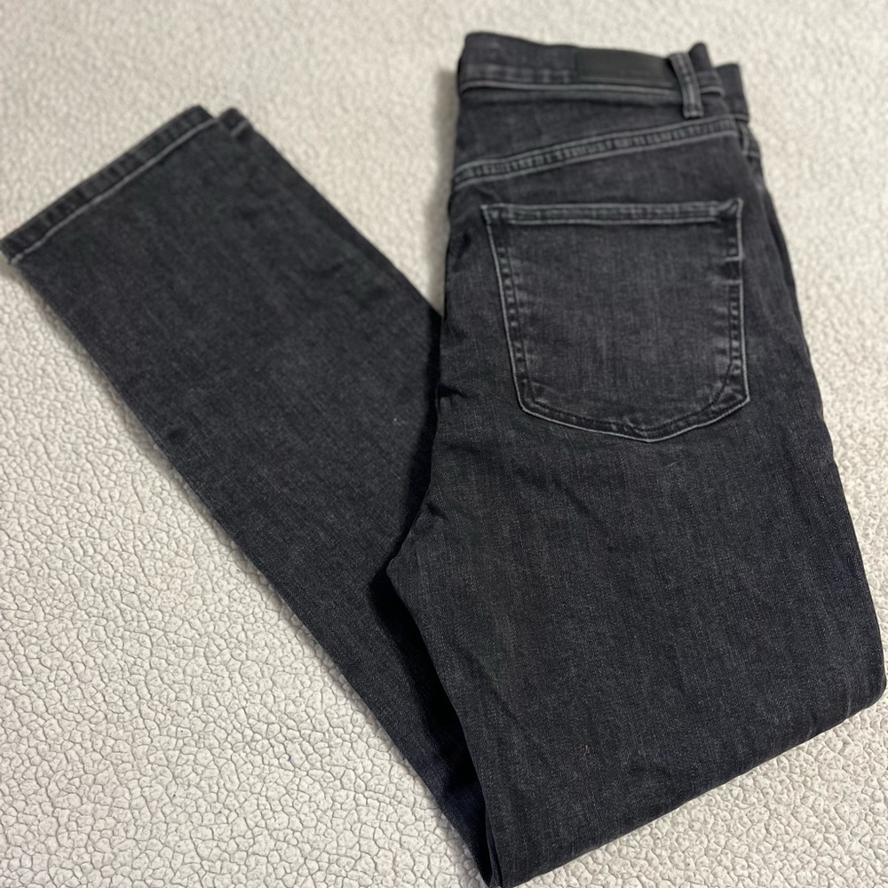 NWOT express women’s Black Jeans slim ankle super high rise 8R